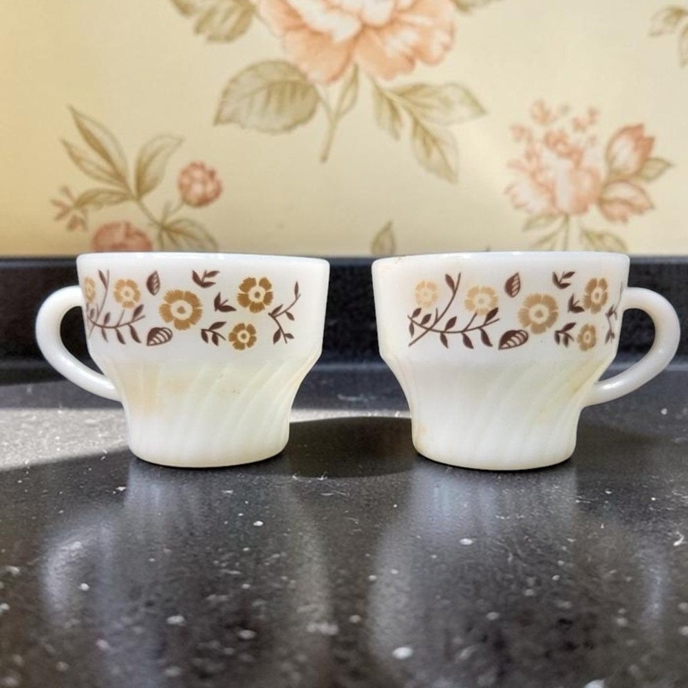 Termocrisa Milk Glass Coffee Cups, Set of 2, Vintage Golden Flowers, Replacement
